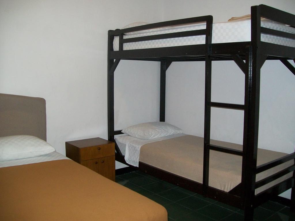 Krowi Inn Surabaya Ruang foto