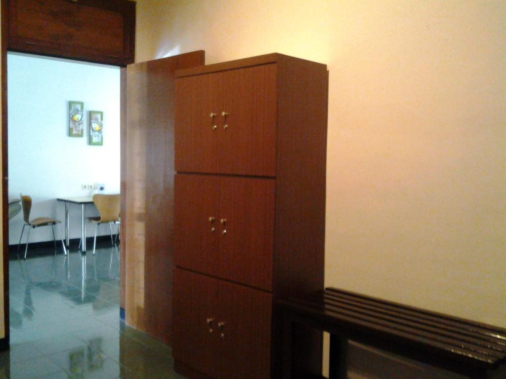Krowi Inn Surabaya Ruang foto